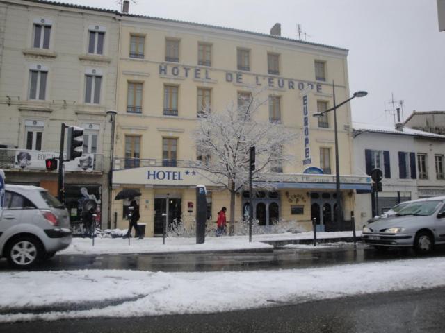 Hotel De L'Europe Valence  Bilik gambar